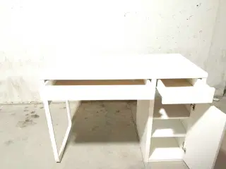 Skriver bord 