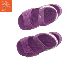 Adidas badesandaler (str. 24)