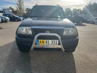 Suzuki Grand Vitara 2,5 V6 Active aut. Van