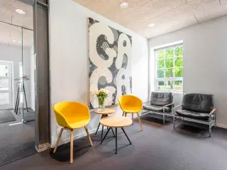 Find kontorplads i Lyngby Hovedgade til 4 pers