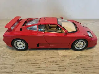Modelbil: BUGATTI EB 110 1991.  Skala 1/18.