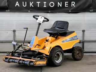 Stiga Villa m/8hk motor, starter ok