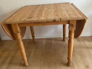 SPISEBORD FYRTRÆ MED UDKLAP
