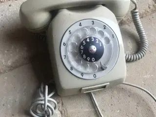 Telefon retro