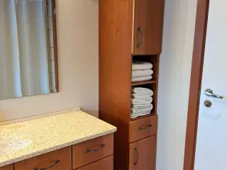 Badeværelse møbler 