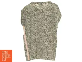 T-shirt fra Sofie Schnoor (str. 140 cm)