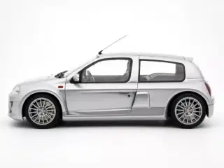 1:18 Renault Clio V6 Phase1 2001