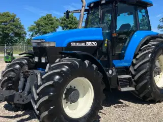 New Holland 8870 renoveret gearkasse og motor!