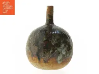 Keramisk vase af Conny walther med unik glaseret overflade (str. 18 cm)