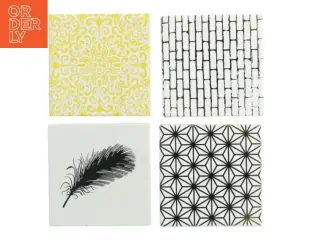 Dekorative glasbakker/ korkbordskånere fra Open Mind (4 stk str. 10 x 10 cm)