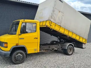 Mercedes 609 4,0 Autotransporter