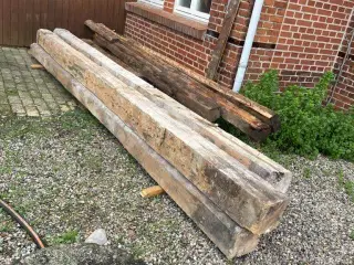 Solide fyrretræsbjælker 20x20