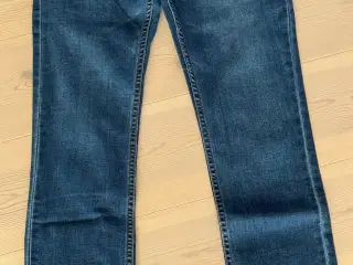 Levis Cocboybuks str. 176