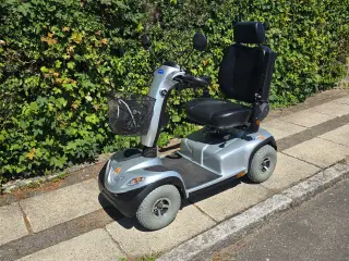 Elscooter mrk Invacare årg 2023