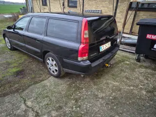 Volvo V70 2,4 170 aut.