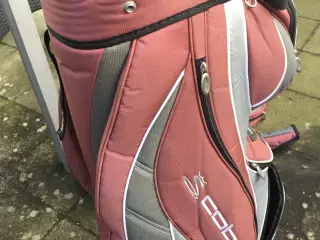 Rosa Golfbag i fin stand