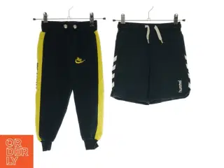 Joggingbukser og shorts fra Nike og Hummel (Str. 104)