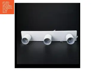 Hvid væglampe med tre spots fra Philips (str. 48 x 9 x 11 cm)