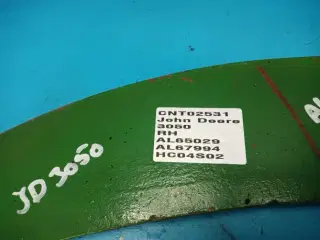 John Deere 3050 R.H. Arm for Hitch