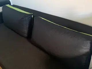 Flot Sovesofa med opbevaring sælges