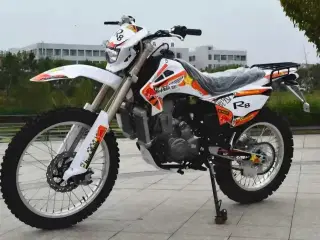 Crosser 250cc