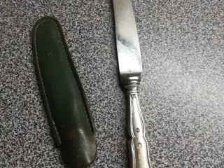 Raadvad smørekniv i sølv