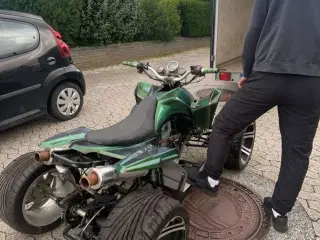 Atv/motorcykel