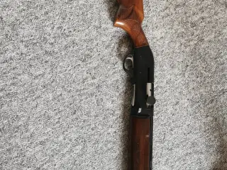 Hatsan Escort halvautomat 