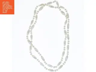 Lang hvid halskæde (str. 120 cm)
