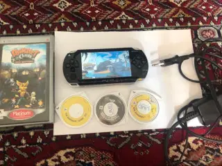 PSP + Rachet And Clank+ The Simpsons Game + Need F