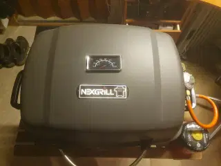 Gas grill