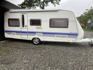 Hobby campingvogn 495 ul, enkelt senge