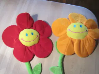 Flotte dekorative blomter til fx vægpynt