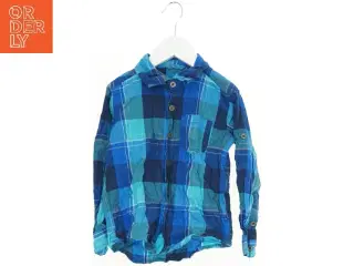 Blå ternet skjorte fra Friends (str. 110)