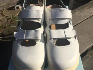 Nye sandaler 