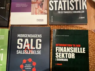 Bøger til finansøkonom uddannelse