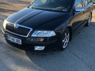 Skoda Octavia 2,0tdi combi