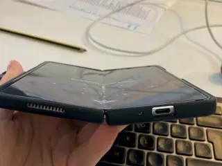 Galaxy z fold 4