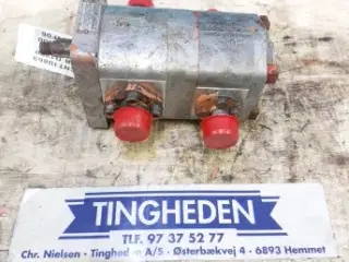 Dronningborg D1200 Oliepumpe 45102900