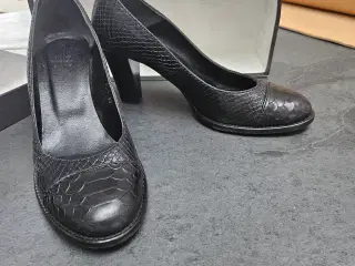 Sko billi bi