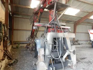 - - - Gylleomrører hydro
