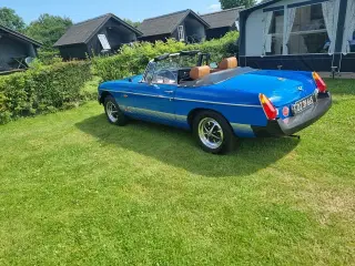 mgb rooster