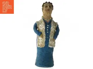 Figur. Papmache på Colaflaske (str. 22 cm)