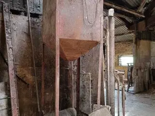 - - - Silo til 800 kg
