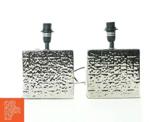 Lamper (str. 15 x 6 x 23 cm)