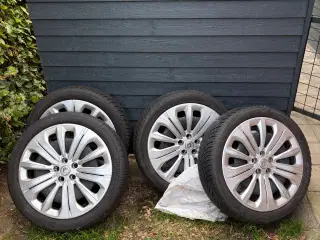 Bridgestone dæk med Renault fælg 4x
