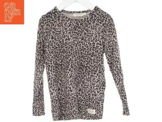 Langærmet trøje med leopardmønster fra MarMar (str. 104)