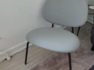 2 lænestole fra Ikea, står som ny