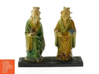 Keramiske figurer af to vise mænd (str. 9 cm)