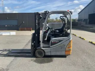 Still 1600 Kg med Triplexmast 2016 Model